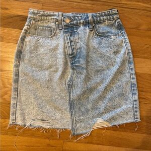NWT Blank NYC Women’s Cutoff Denim Skirt Button Fly Size 26